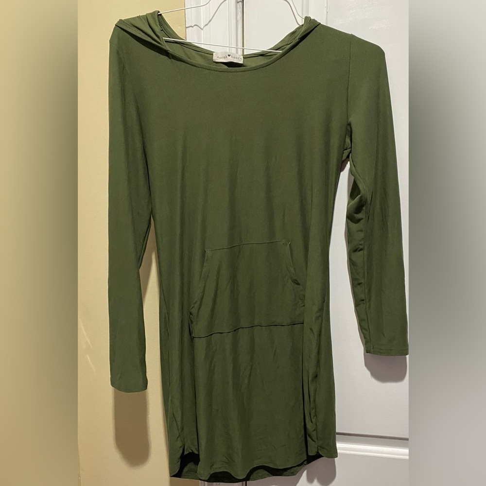 Derek Heart Olive Green long sleeve Hoodie dress- Large